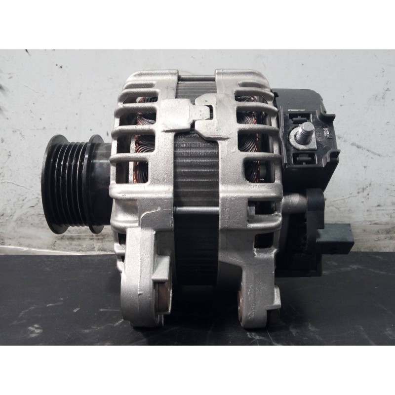 Recambio de alternador para volvo xc90 inscription awd referencia OEM IAM 30659580  