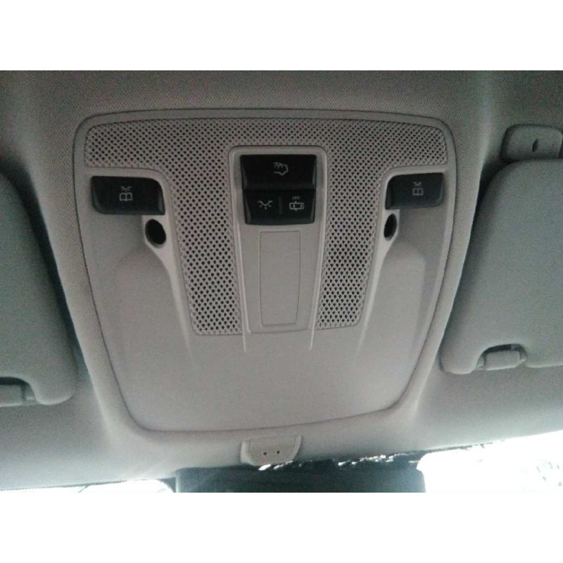 Recambio de luz interior para infiniti q30 2.2d sport referencia OEM IAM   