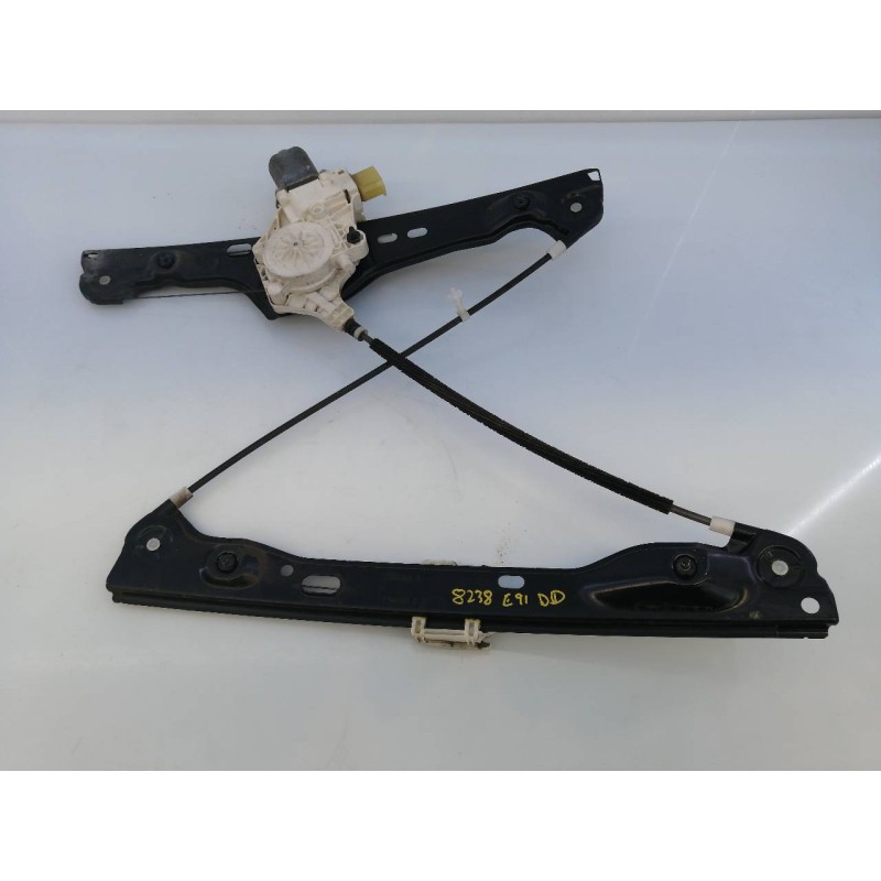 Recambio de elevalunas delantero derecho para bmw serie 3 touring (e91) 320d referencia OEM IAM 7060266S 7140588E 