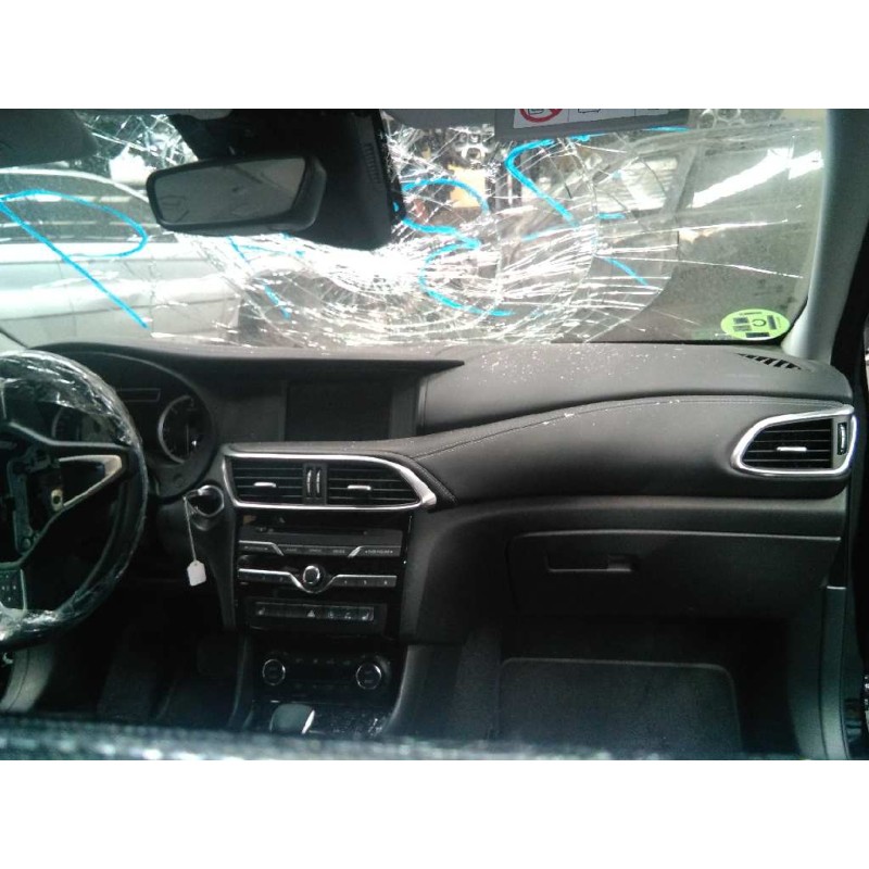 Recambio de salpicadero para infiniti q30 2.2d sport referencia OEM IAM   