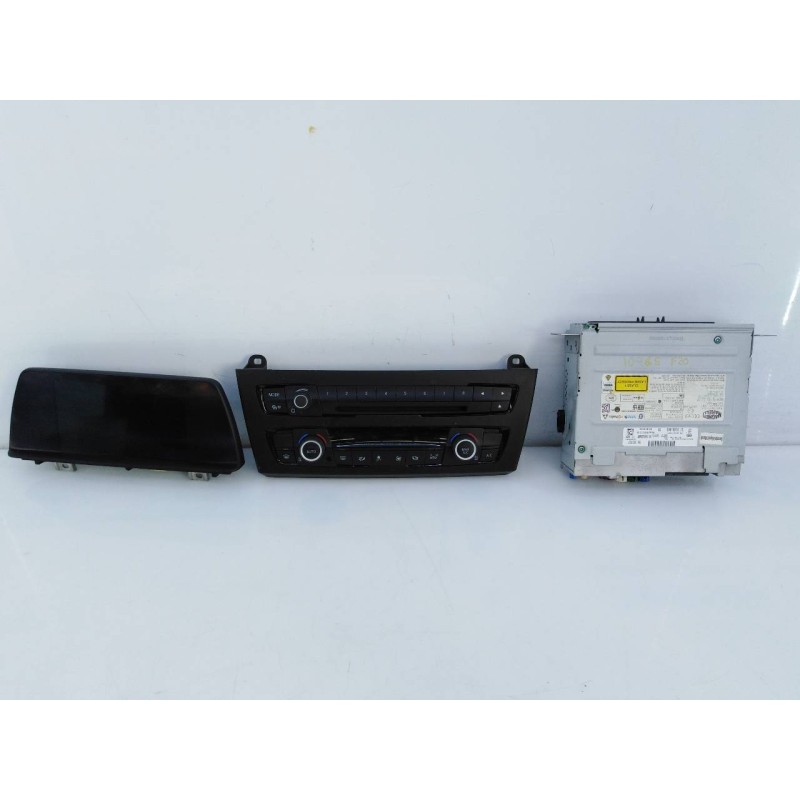 Recambio de sistema audio / radio cd para bmw serie 1 lim. (f20) 120d referencia OEM IAM HL602240382 QFBE104C02 