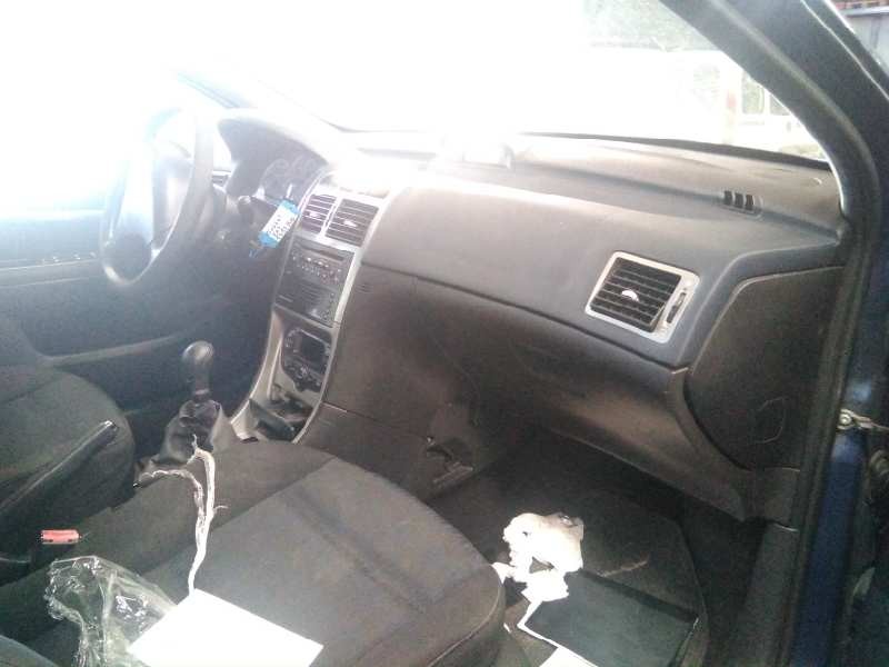 peugeot 307 (s1) del año 2001