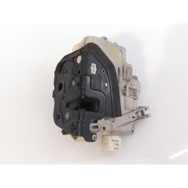 Recambio de cerradura puerta trasera izquierda para ford s-max titanium referencia OEM IAM 8E1837015AA  