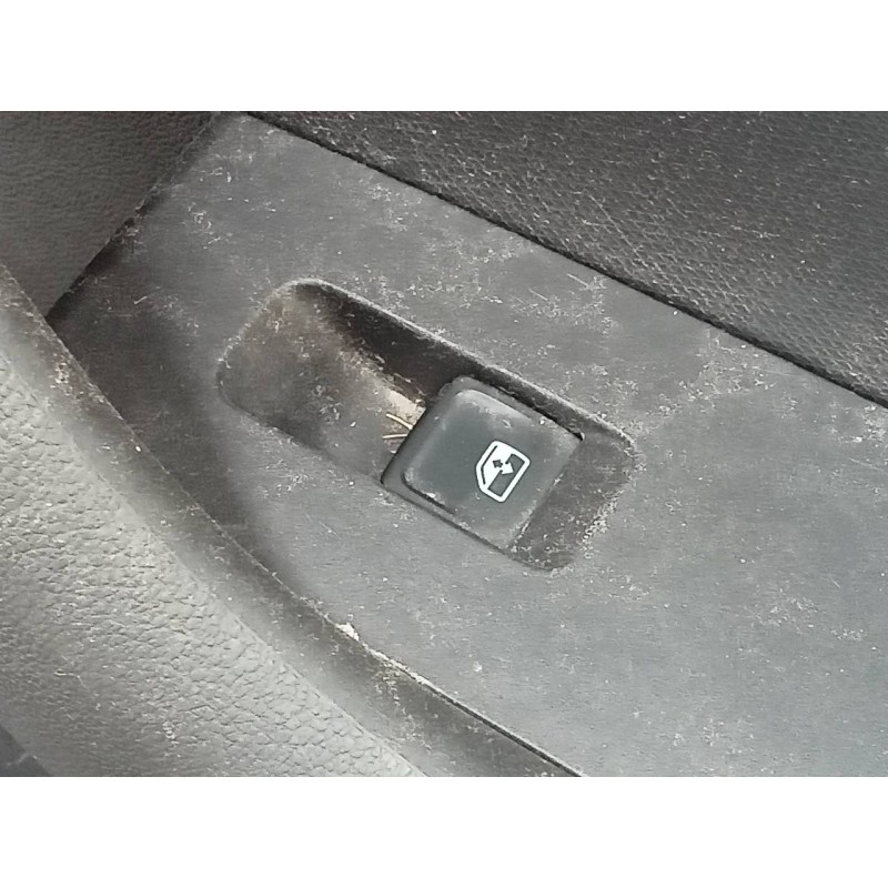 Recambio de mando elevalunas delantero derecho para seat toledo (kg3) style referencia OEM IAM   