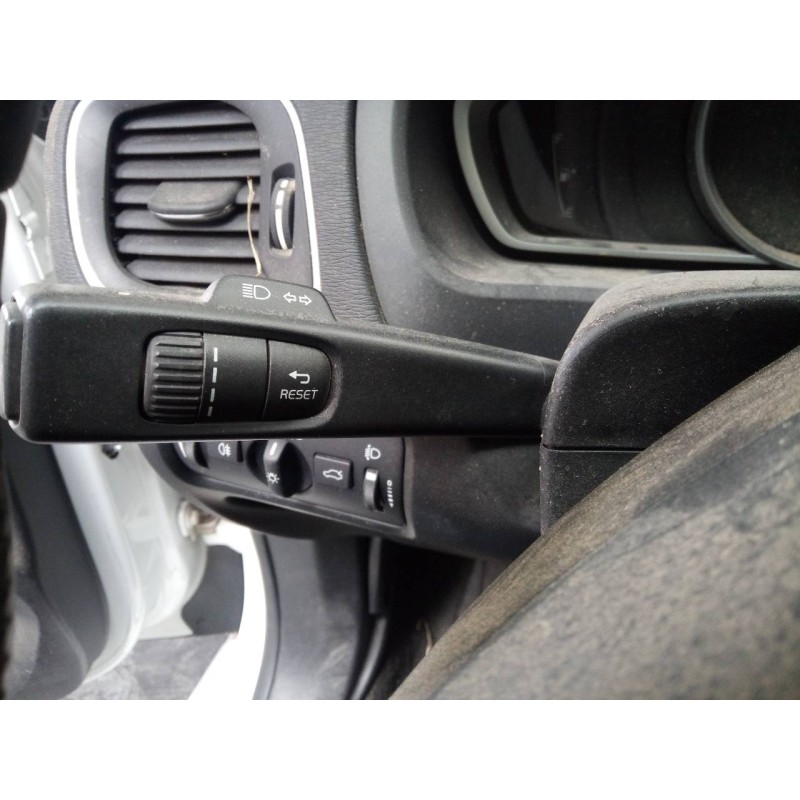 Recambio de mando intermitentes para volvo v40 momentum referencia OEM IAM   