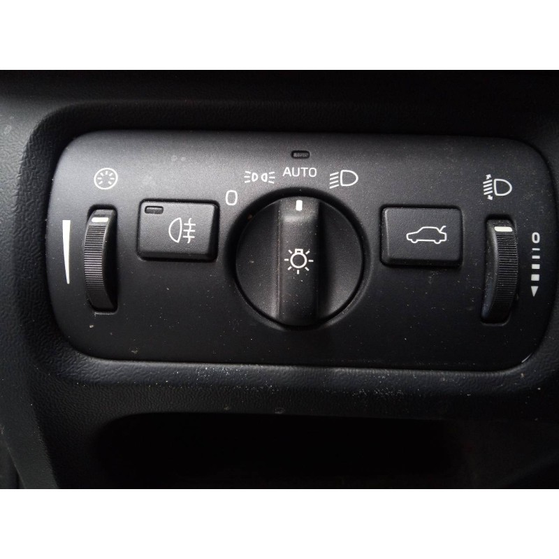 Recambio de mando luces para volvo v40 momentum referencia OEM IAM   