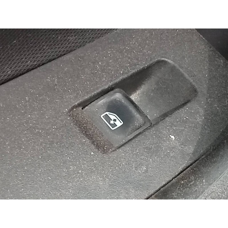 Recambio de mando elevalunas trasero izquierdo para seat toledo (kg3) style referencia OEM IAM   