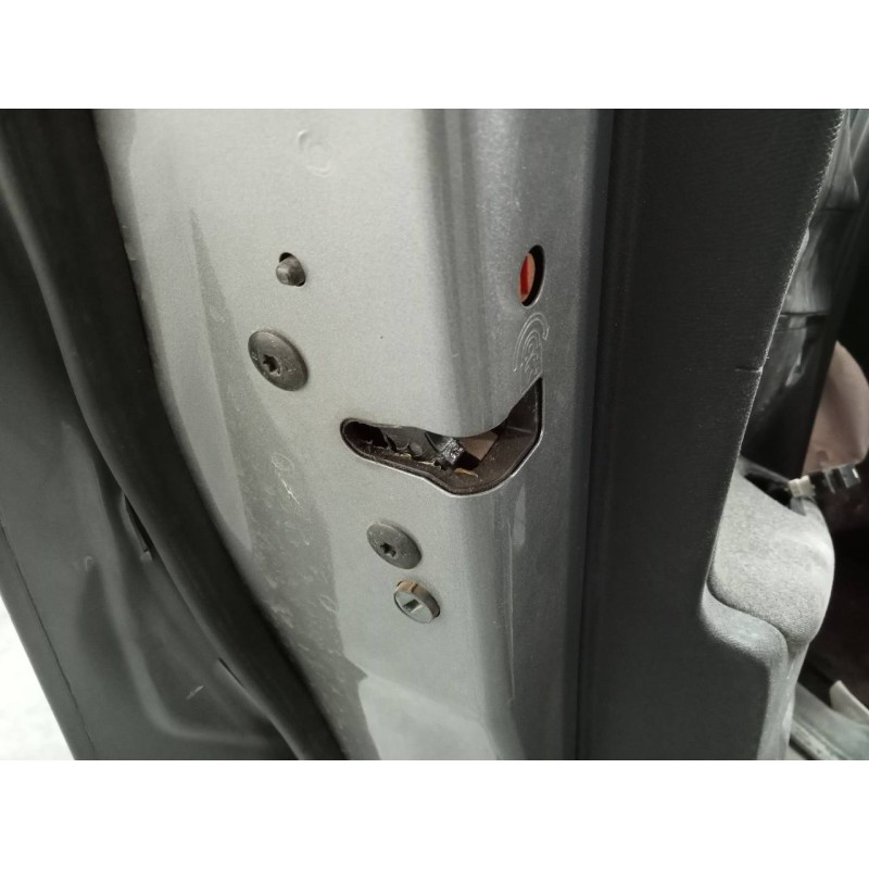 Recambio de cerradura puerta trasera izquierda para peugeot 3008 suv referencia OEM IAM   