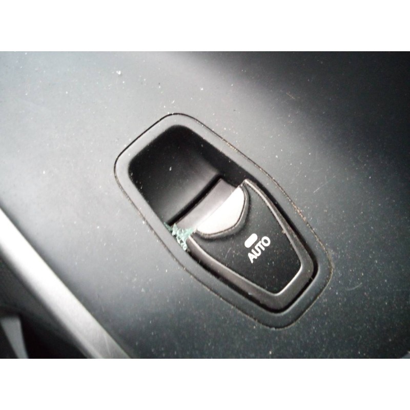 Recambio de mando elevalunas delantero derecho para hyundai santa fe (dm) style 4wd referencia OEM IAM   