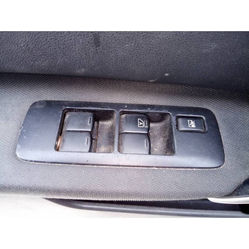 Recambio de mando elevalunas delantero izquierdo para nissan qashqai+2 (jj10) acenta referencia OEM IAM   