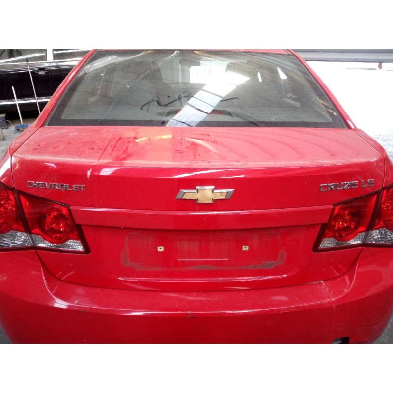 Recambio de porton trasero para chevrolet cruze ls referencia OEM IAM   