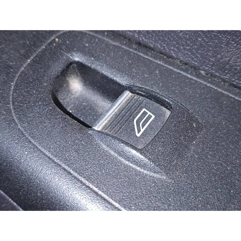 Recambio de mando elevalunas delantero derecho para ford tourneo courier (c4a) titanium referencia OEM IAM   