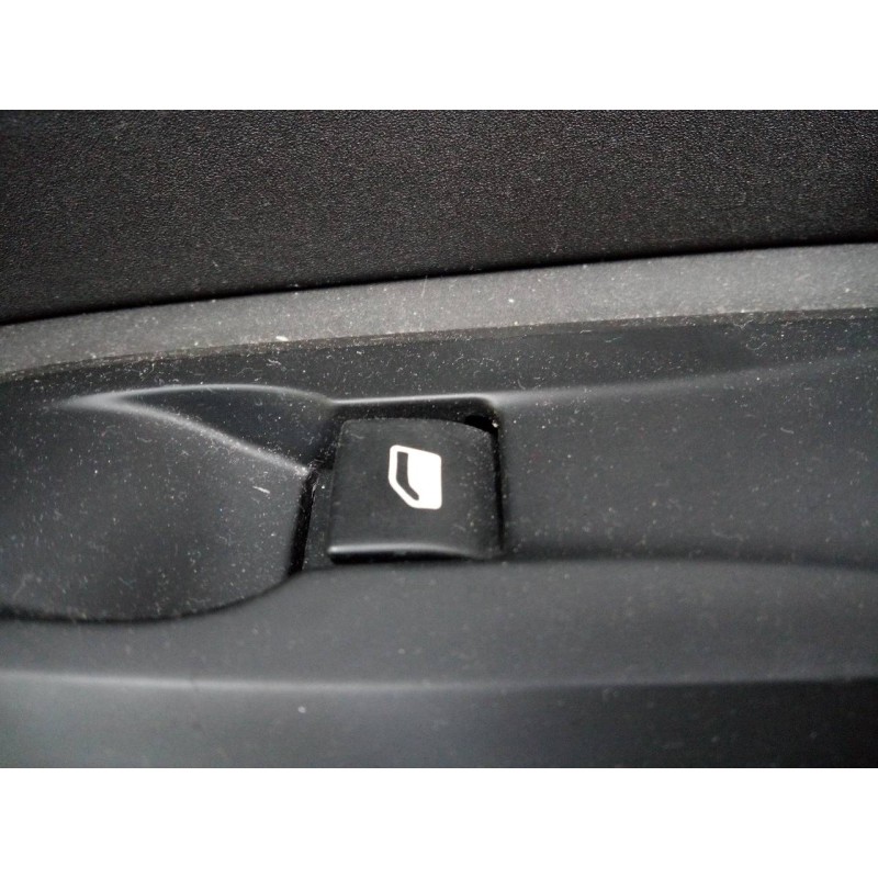 Recambio de mando elevalunas trasero izquierdo para citroen c4 lim. collection referencia OEM IAM   