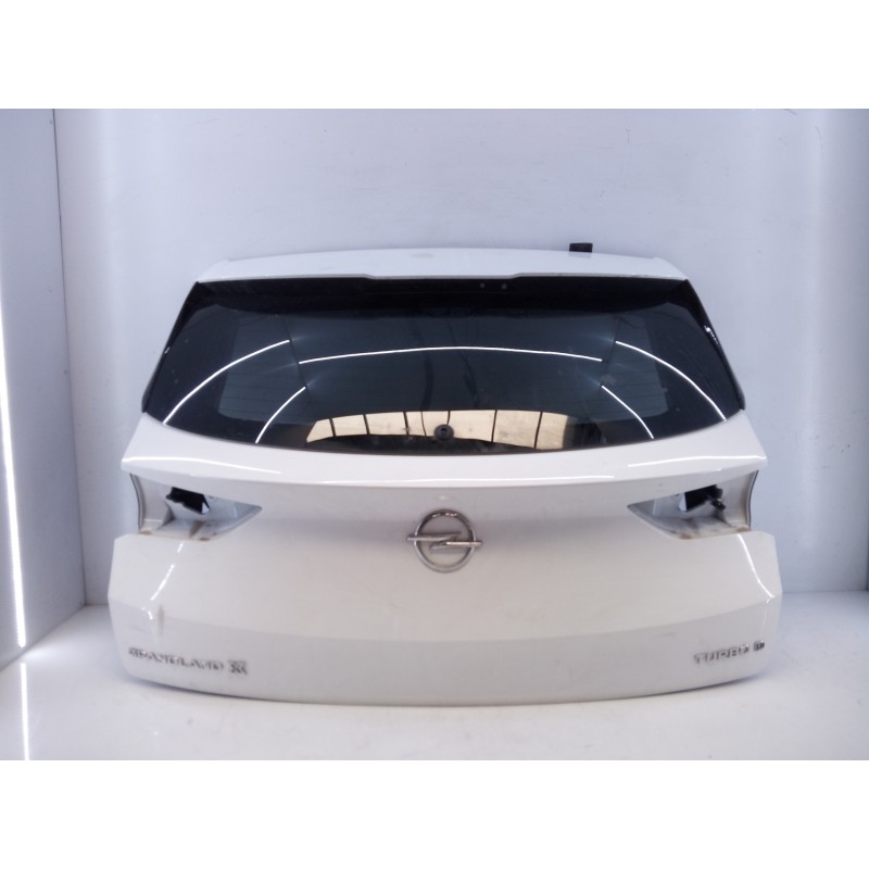 Recambio de porton trasero para opel grandland x selective referencia OEM IAM   