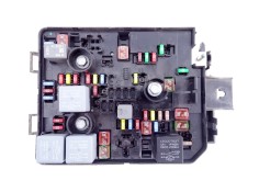 Recambio de caja reles / fusibles para opel corsa e selective referencia OEM IAM 39039040CFC  