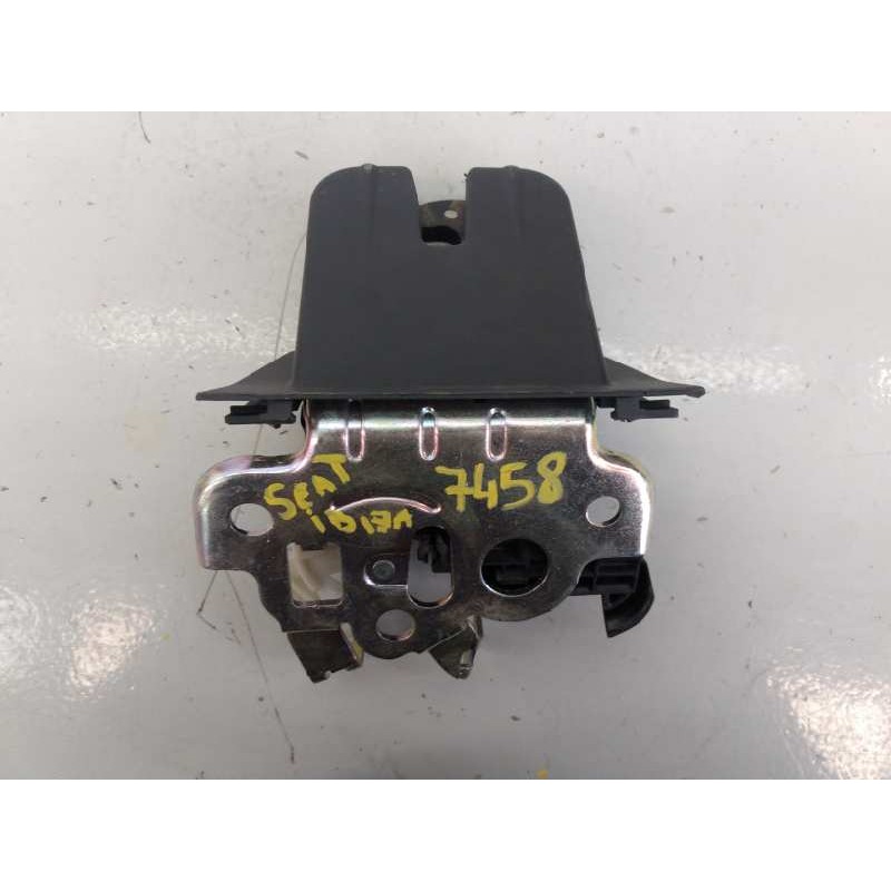 Recambio de cerradura maletero / porton para seat ibiza st (6j8) reference referencia OEM IAM 5E0827505  