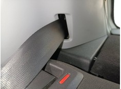 Recambio de cinturon seguridad trasero derecho para opel corsa e selective referencia OEM IAM   