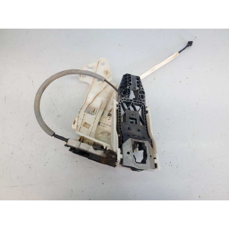 Recambio de cerradura puerta delantera izquierda para volkswagen touareg (7p6) v6 tdi bluemotion referencia OEM IAM 8J1837015B  