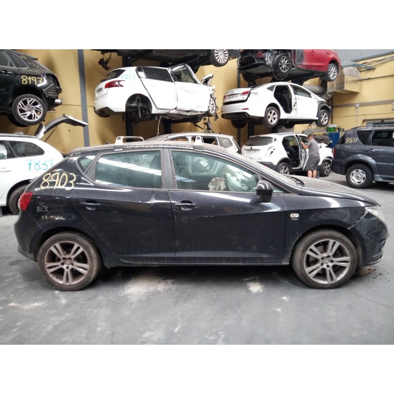 seat ibiza (6j5) del año 2008