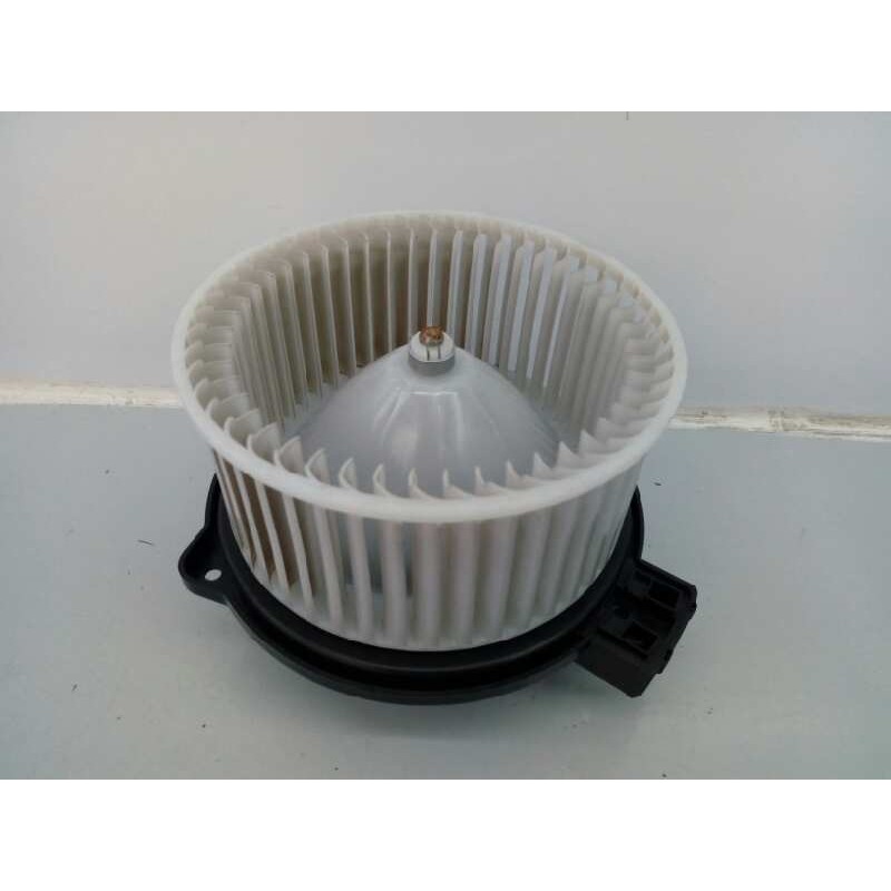 Recambio de ventilador calefaccion para mazda cx-5 luxury 4wd referencia OEM IAM 8727000701 HB111D65102 