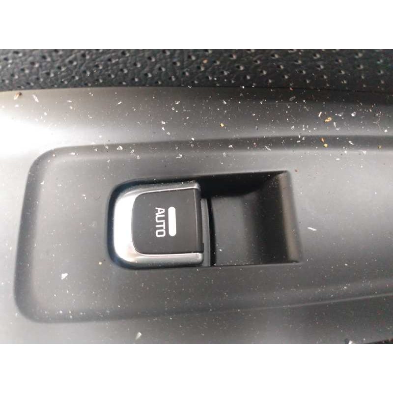 Recambio de mando elevalunas trasero izquierdo para kia carens ( ) drive referencia OEM IAM 93580A4000CA  