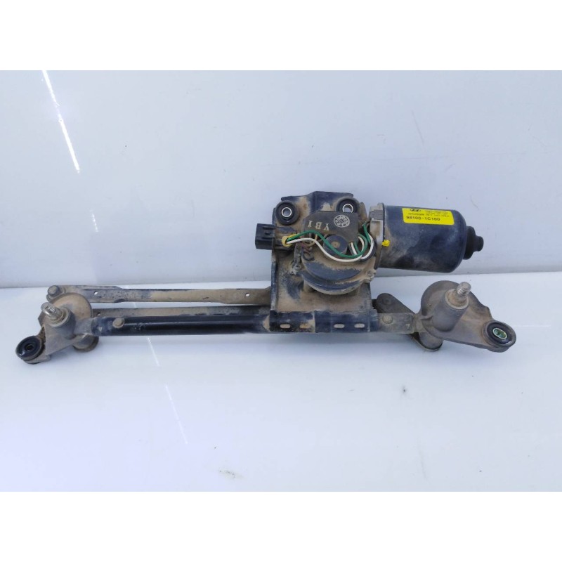 Recambio de motor limpia delantero para hyundai getz (tb) 1.3 gls referencia OEM IAM 981001C100  