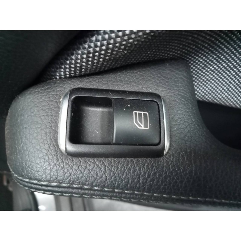 Recambio de mando elevalunas trasero derecho para mercedes clase gla (w156) cross activity referencia OEM IAM   