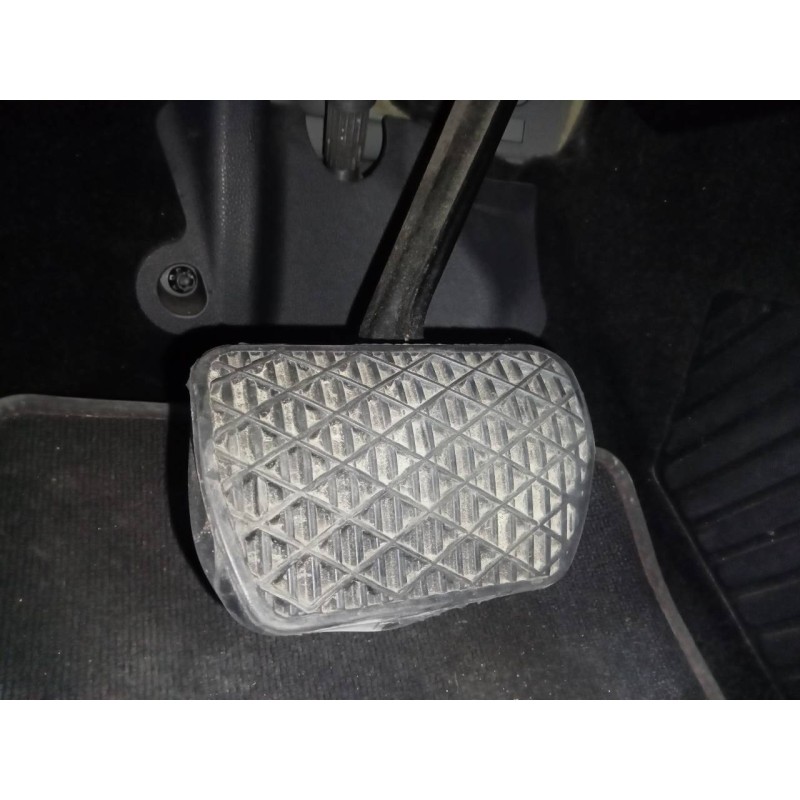 Recambio de pedal freno para mercedes clase gla (w156) cross activity referencia OEM IAM   