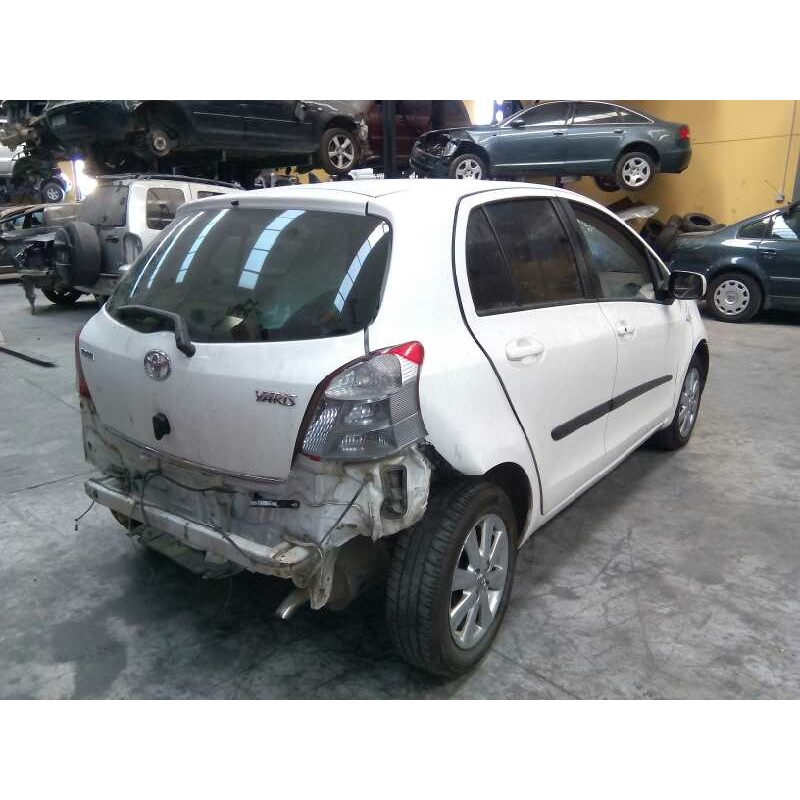 toyota yaris del año 2009