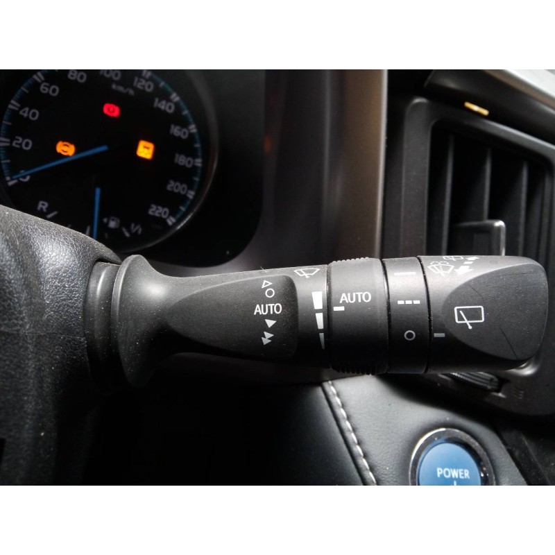 Recambio de mando limpia para toyota rav 4 advance hybrid referencia OEM IAM   