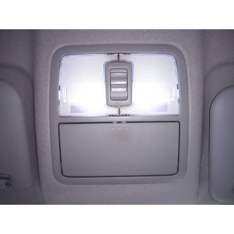 Recambio de luz interior para toyota rav 4 (a3) sol referencia OEM IAM   