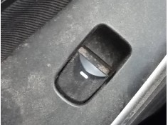 Recambio de mando elevalunas trasero izquierdo para hyundai i30 (gd) trend referencia OEM IAM   