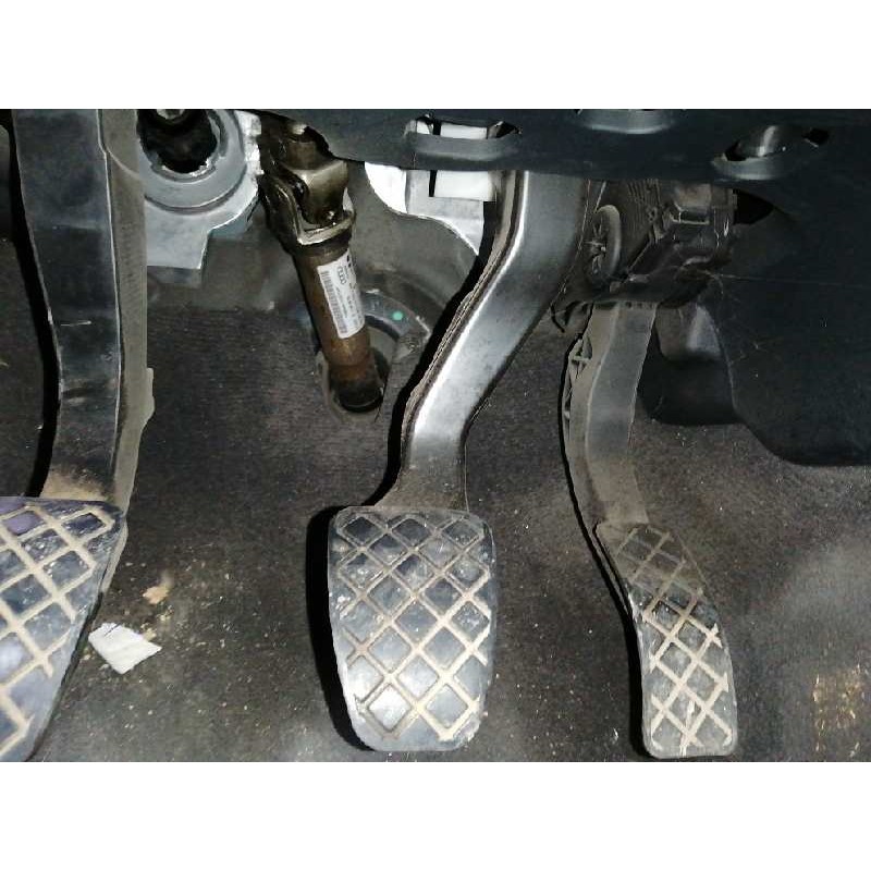 Recambio de pedal freno para audi a4 ber. (b8) básico referencia OEM IAM   