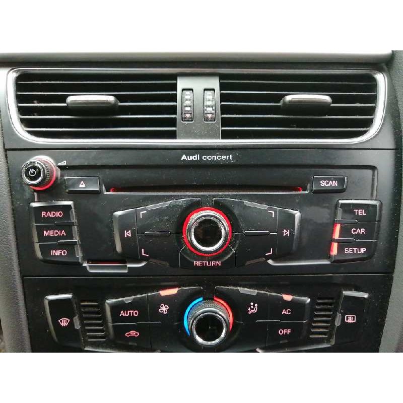 Recambio de sistema audio / radio cd para audi a4 ber. (b8) básico referencia OEM IAM   