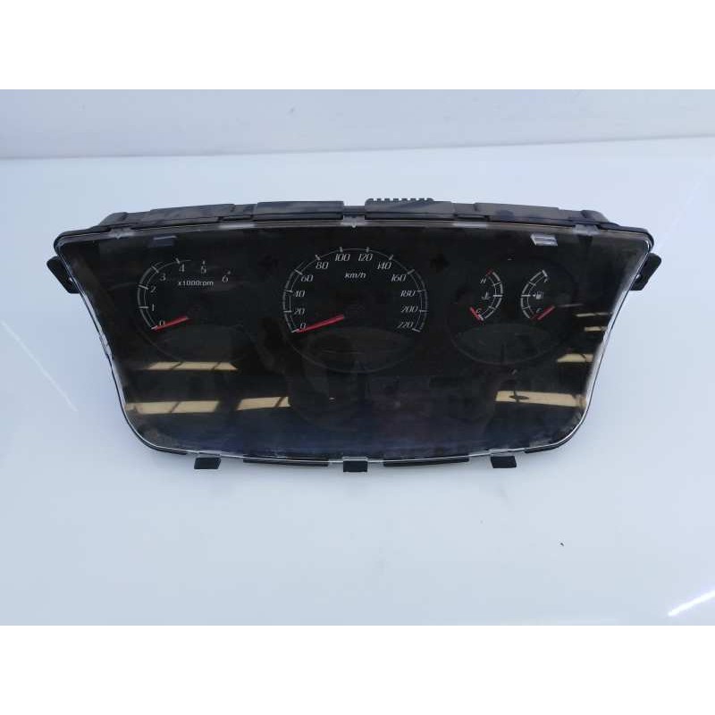 Recambio de cuadro instrumentos para ssangyong kyron 200 xdi limited referencia OEM IAM 8021009040  