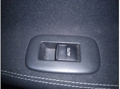 Recambio de mando elevalunas trasero derecho para toyota auris hybrid advance referencia OEM IAM   