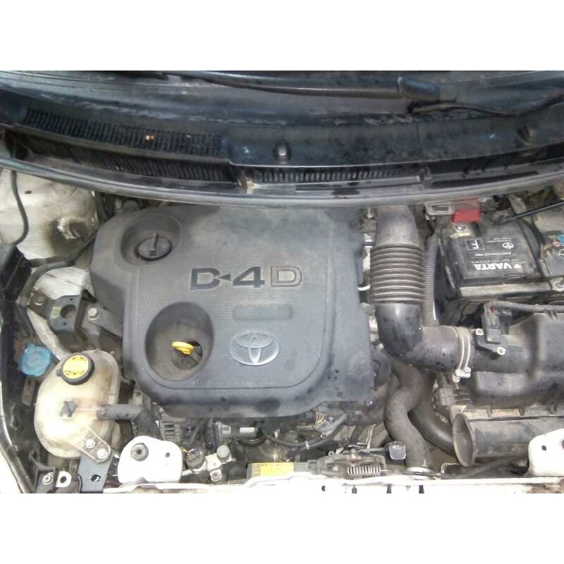 toyota yaris del año 2009