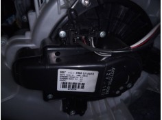 Recambio de ventilador calefaccion para toyota auris hybrid advance referencia OEM IAM AV2727008083  