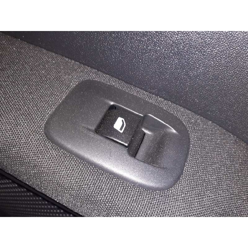 Recambio de mando elevalunas trasero izquierdo para peugeot 2008 (--.2013) style referencia OEM IAM   