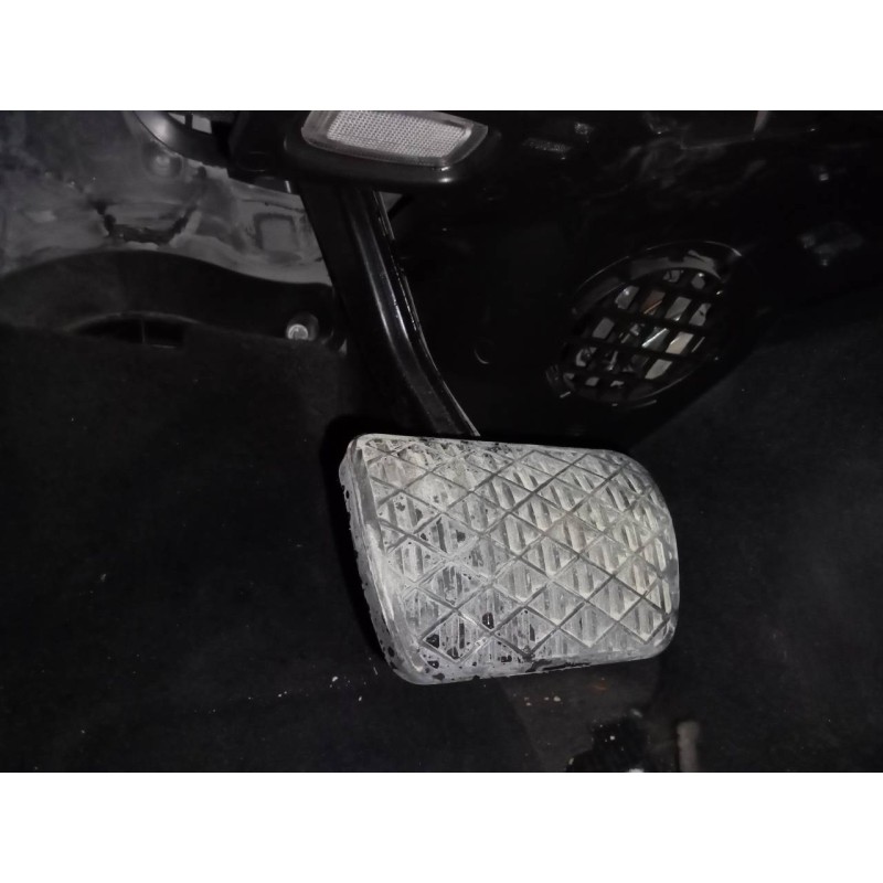 Recambio de pedal freno para mercedes clase c (w205) familiar avangarde referencia OEM IAM   