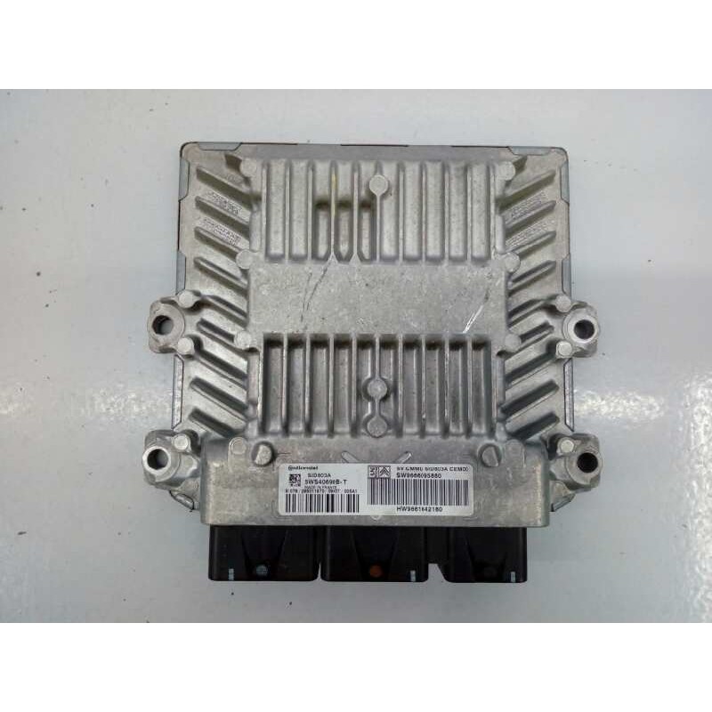 Recambio de centralita motor uce para citroen c4 picasso exclusive referencia OEM IAM 5WS40690BT  