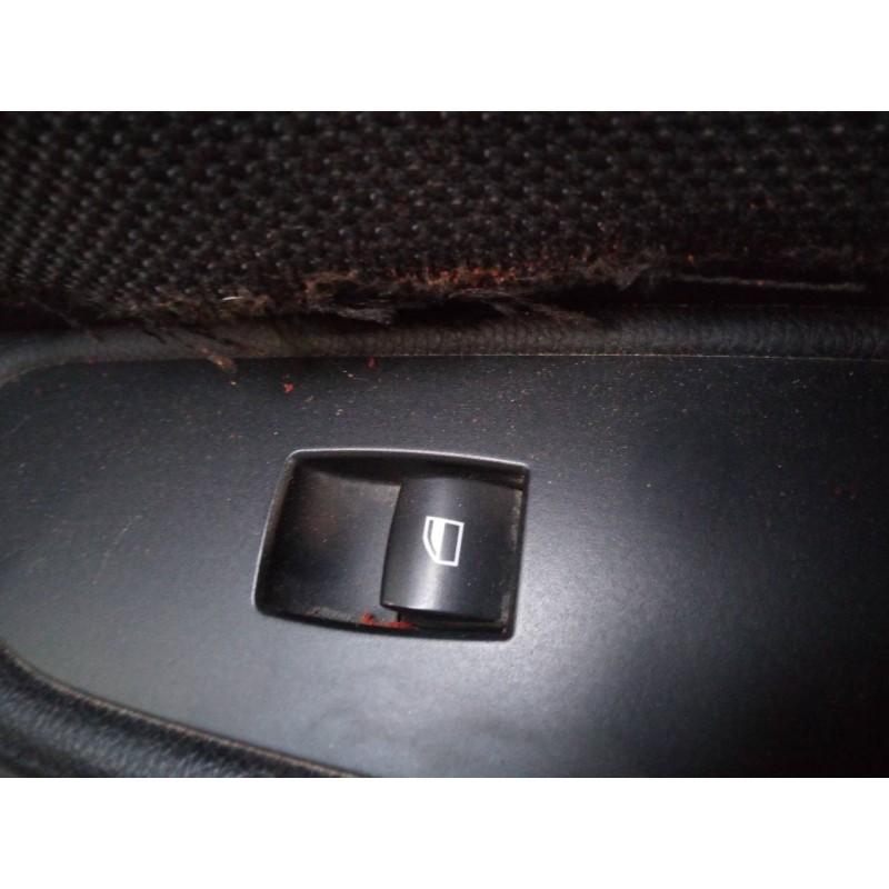 Recambio de mando elevalunas delantero derecho para bmw serie 1 berlina (e81/e87) 118d referencia OEM IAM   