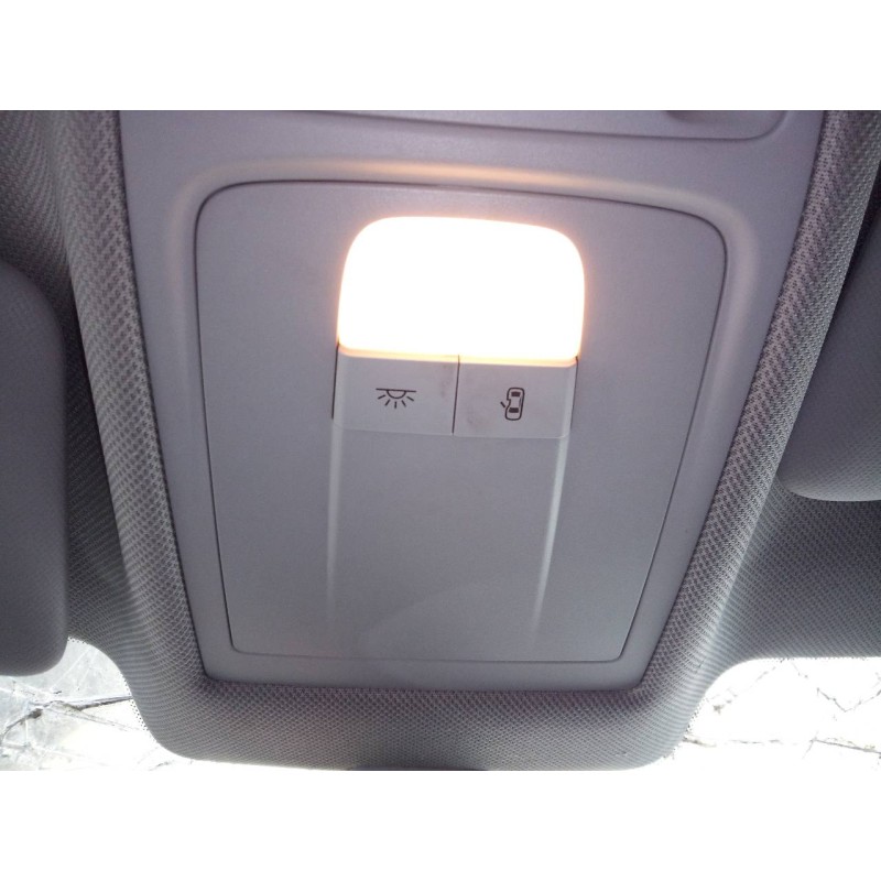 Recambio de luz interior para audi a1 (8x) ambition referencia OEM IAM   