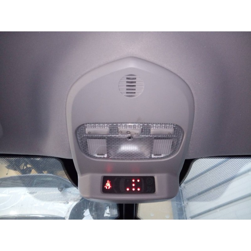 Recambio de luz interior para peugeot 5008 premium referencia OEM IAM   