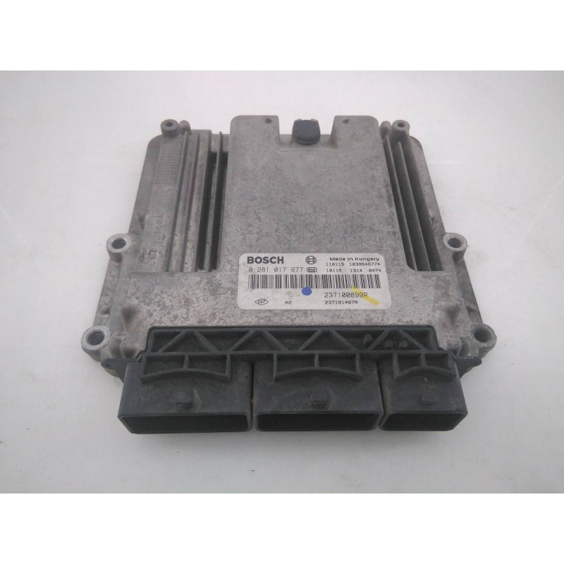 Recambio de centralita motor uce para renault master kombi l2h2 3,3t referencia OEM IAM 0281017977 237100899R 