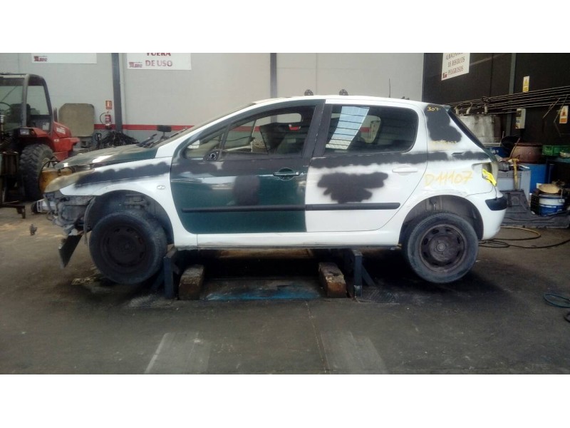 peugeot 307 berlina (s2) del año 2007