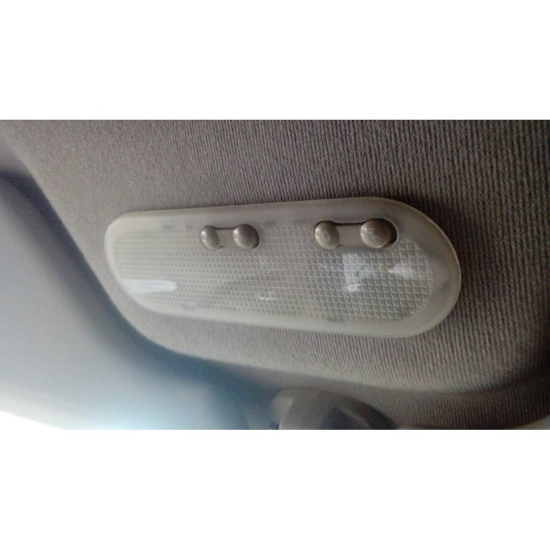 Recambio de luz interior para renault clio iii confort dynamique referencia OEM IAM   