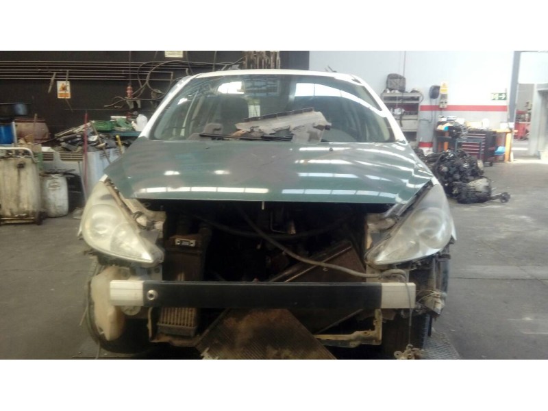 peugeot 307 berlina (s2) del año 2007