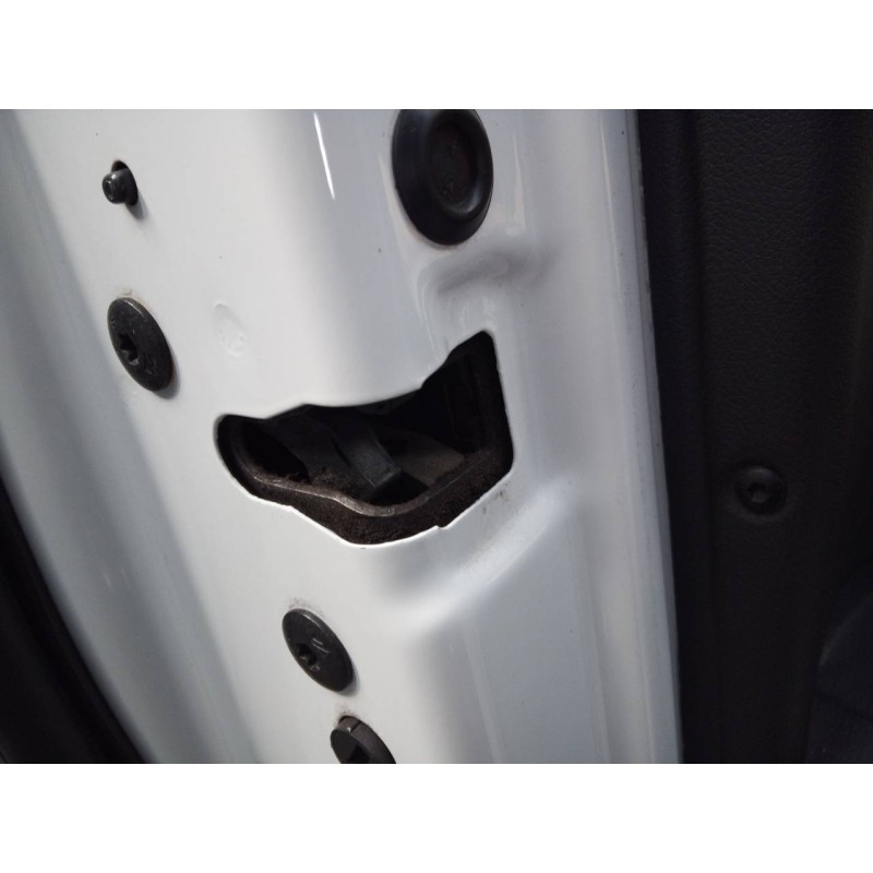 Recambio de cerradura puerta trasera izquierda para peugeot 5008 allure referencia OEM IAM   