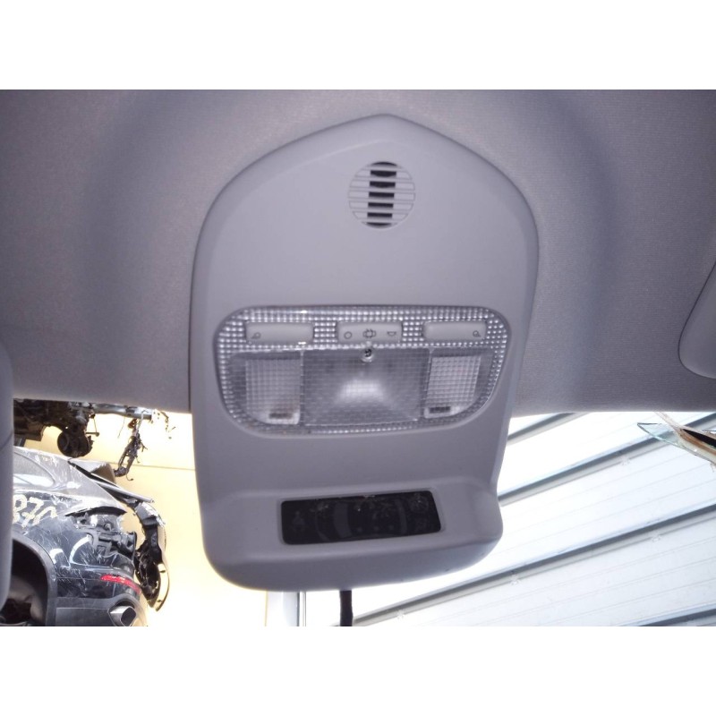 Recambio de luz interior para peugeot 5008 allure referencia OEM IAM   